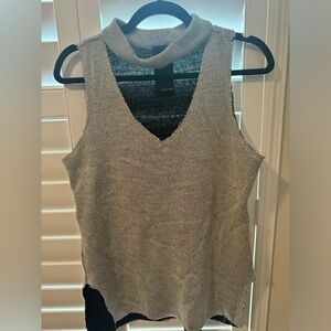 heather knit vneck tank size small